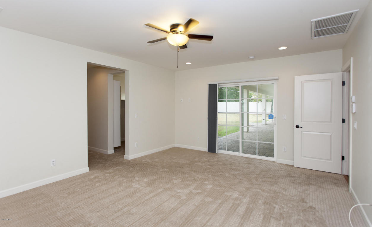 3946 E Hazelwood St, Phoenix, AZ 85018 photo 9
