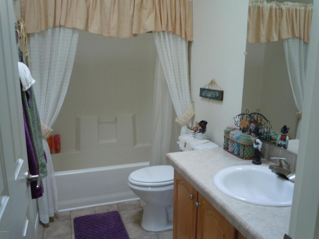 2465 E 2nd Ave, Apache Junction, AZ 85119 photo 2