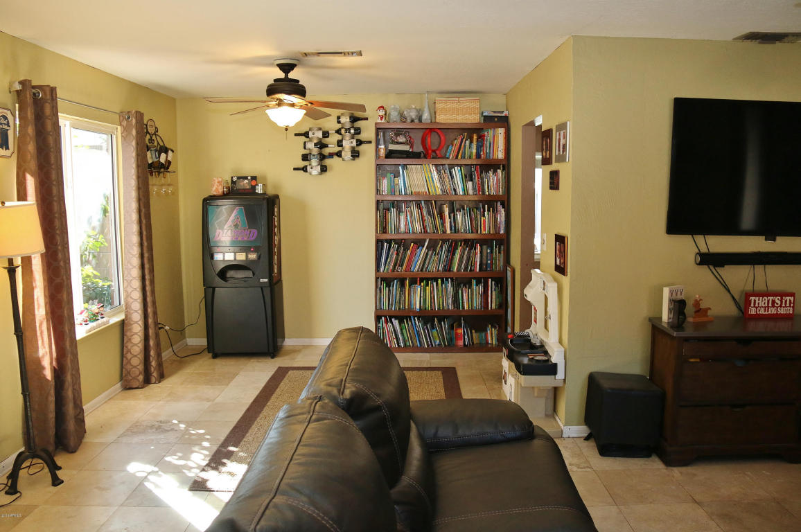 2113 E Crocus Dr, Phoenix, AZ 85022 photo 11