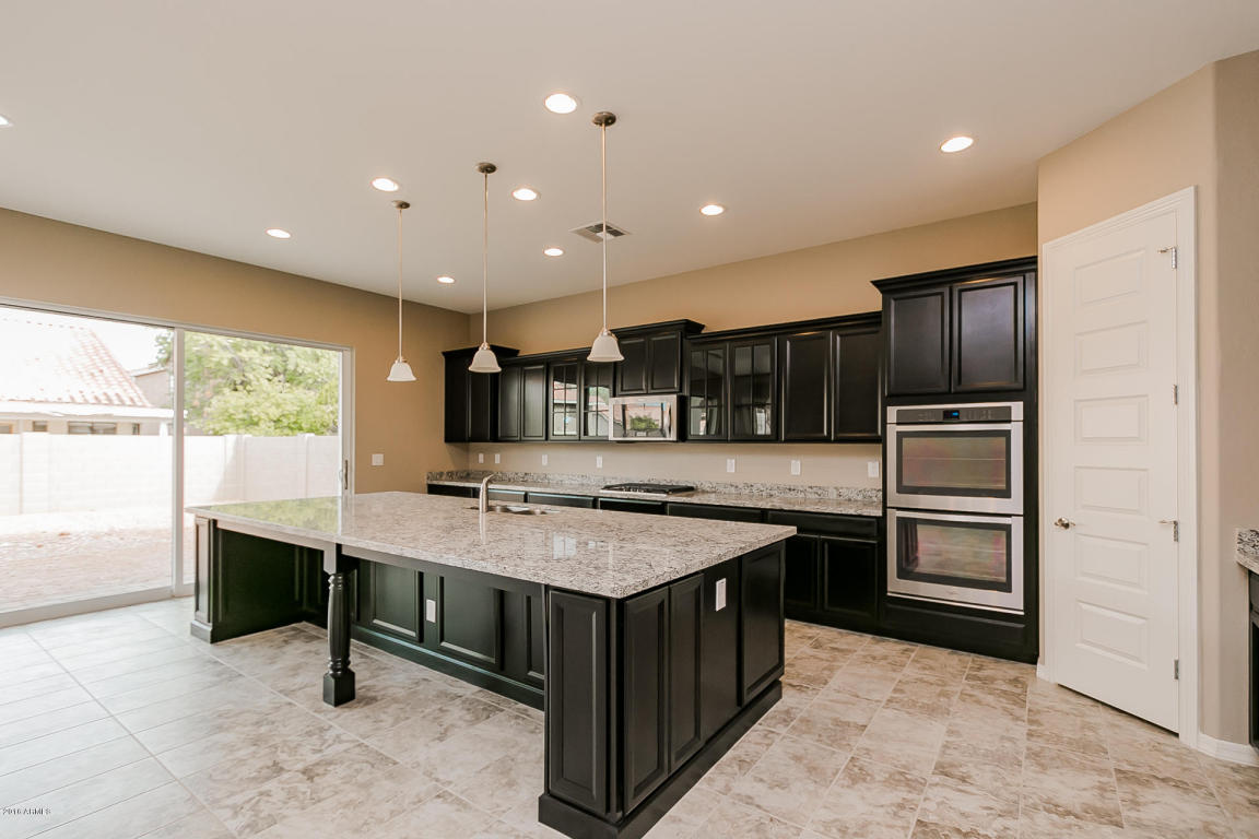 1440 E Lexington Ave, Gilbert, AZ 85234 photo 1
