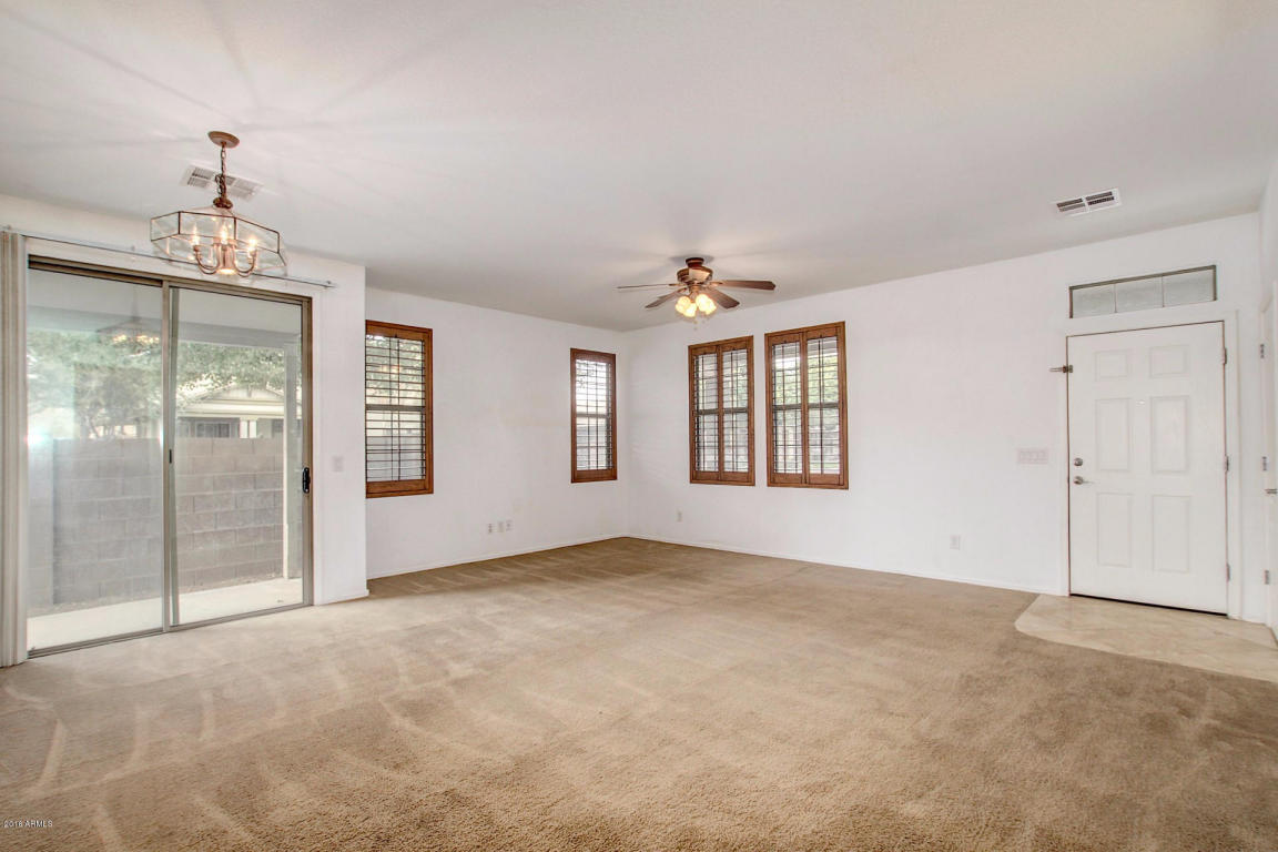 3735 E Larson Ln, Gilbert, AZ 85295 photo 7