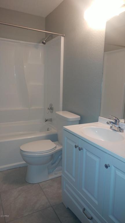 8008 W Heatherbrae Dr, Phoenix, AZ 85033 photo 11
