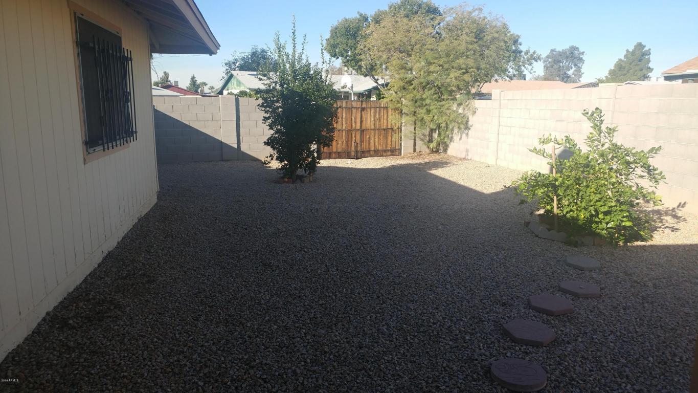 8008 W Heatherbrae Dr, Phoenix, AZ 85033 photo 19