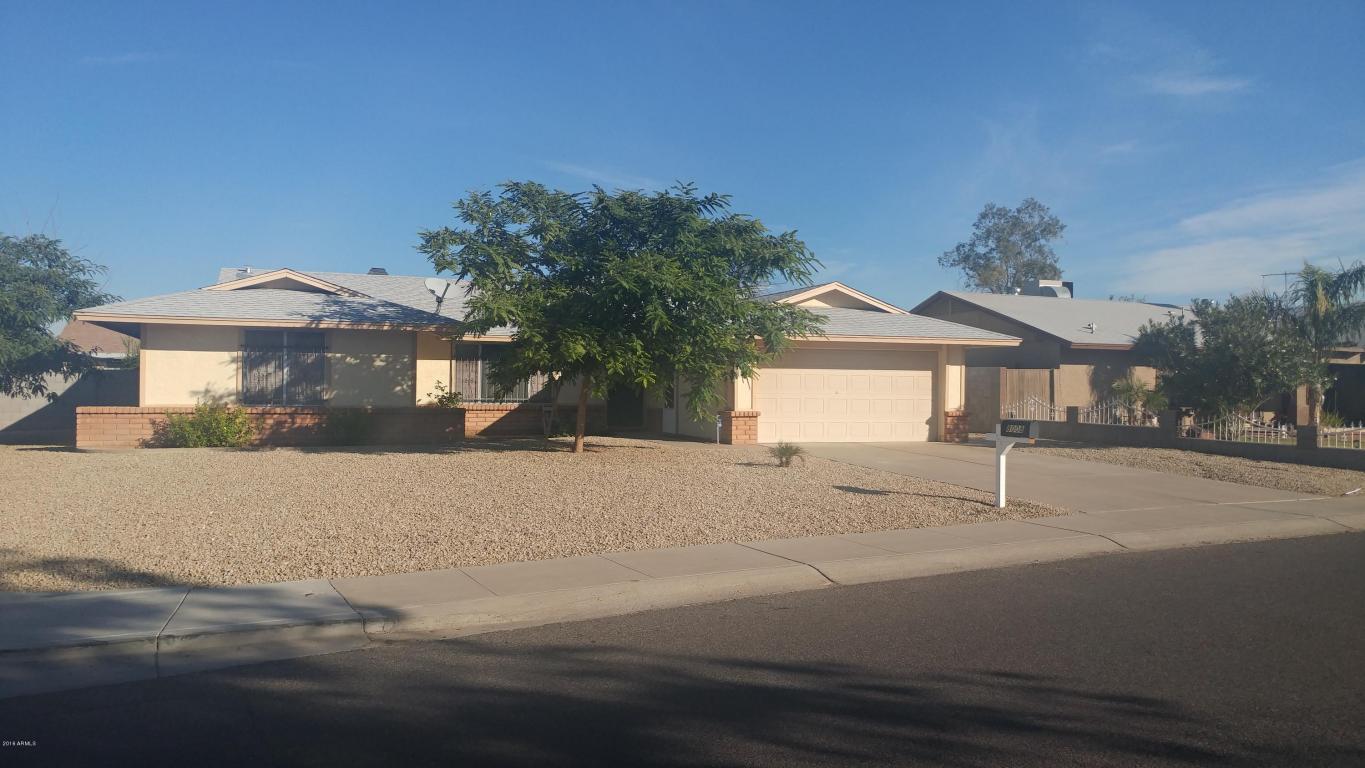 8008 W Heatherbrae Dr, Phoenix, AZ 85033 photo 1