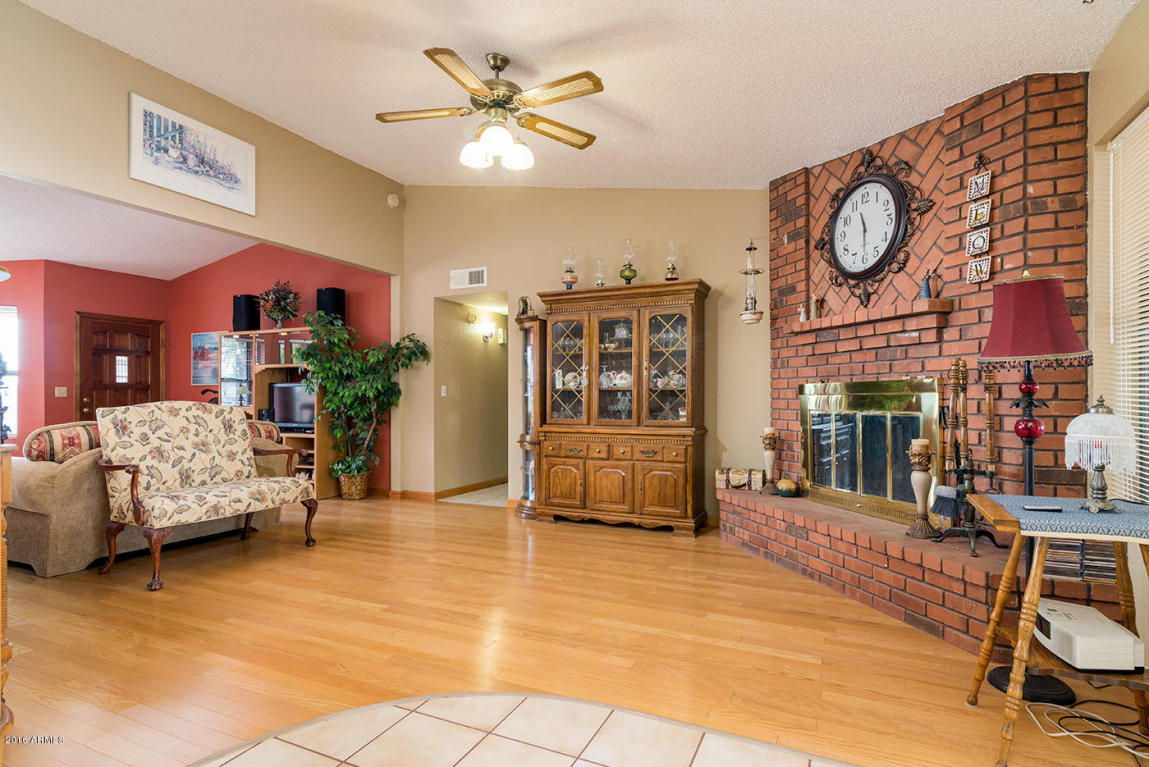 10544 E Fenimore Rd, Mesa, AZ 85207 photo 27