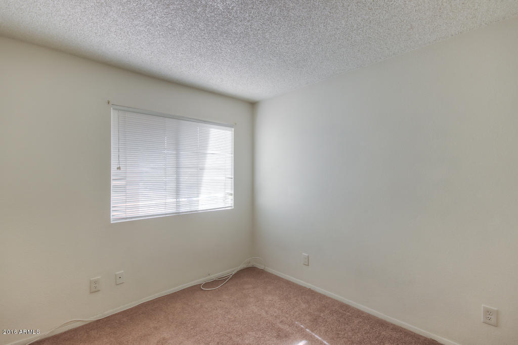 1866 E Kirkland Ln, Tempe, AZ 85281 photo 8