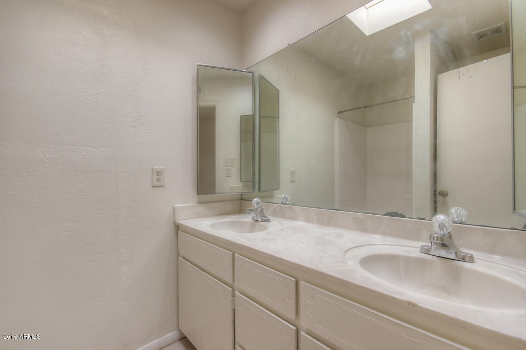1866 E Kirkland Ln, Tempe, AZ 85281 photo 17