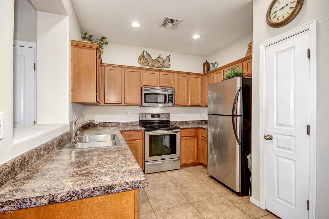 3949 S Rim Rd, Gilbert, AZ 85297 photo 8