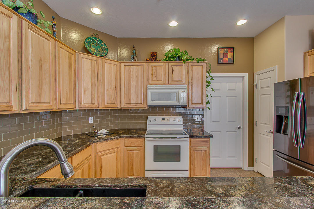 7445 Eagle Crest Dr #2070, Mesa, AZ 85207 photo 12