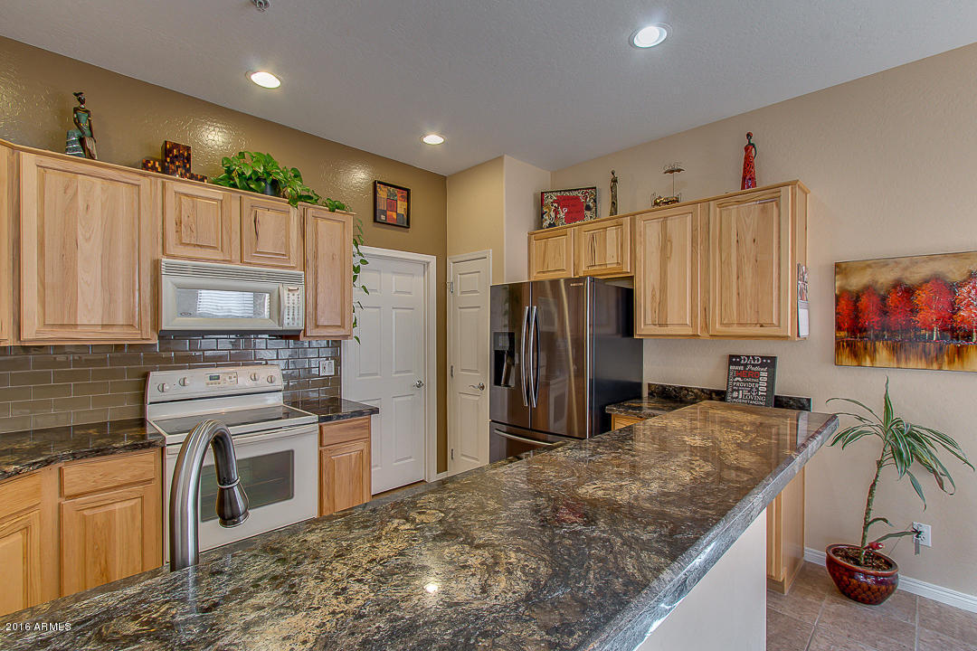 7445 Eagle Crest Dr #2070, Mesa, AZ 85207 photo 11