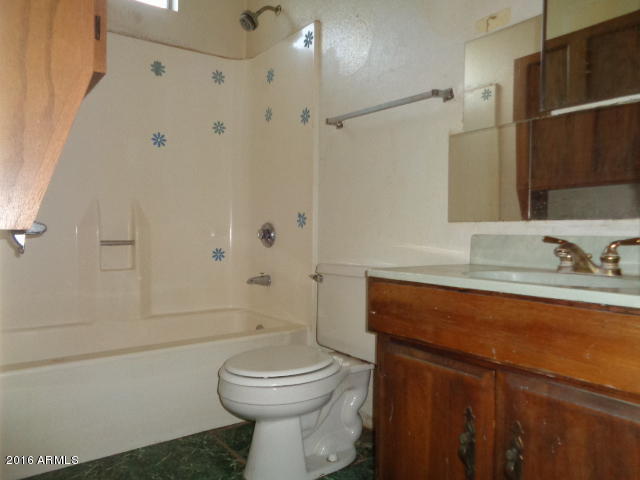 1541 W Vineyard Rd, Phoenix, AZ 85041 photo 22