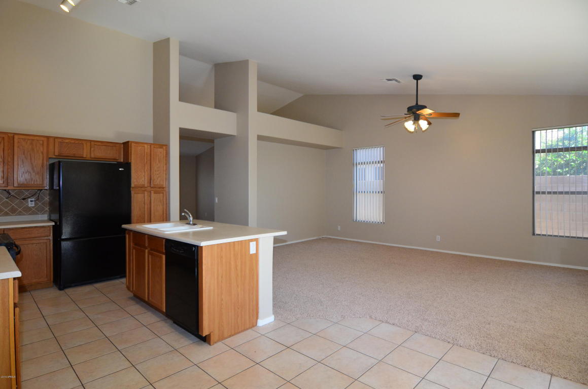 4089 E Aspen Way, Gilbert, AZ 85234 photo 3