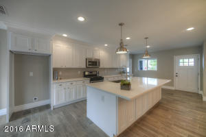 1801 E Oregon Ave, Phoenix, AZ 85016 photo 9