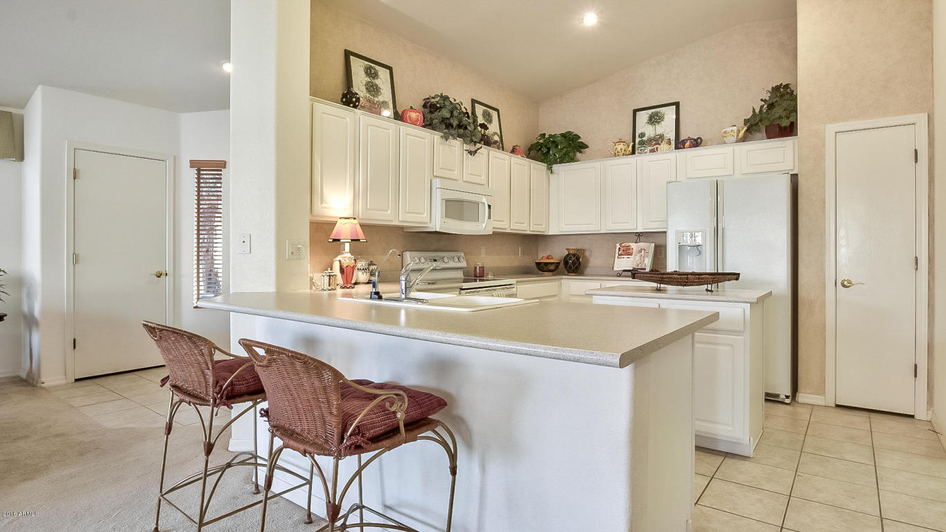 4274 E Chestnut Ln, Gilbert, AZ 85298 photo 11