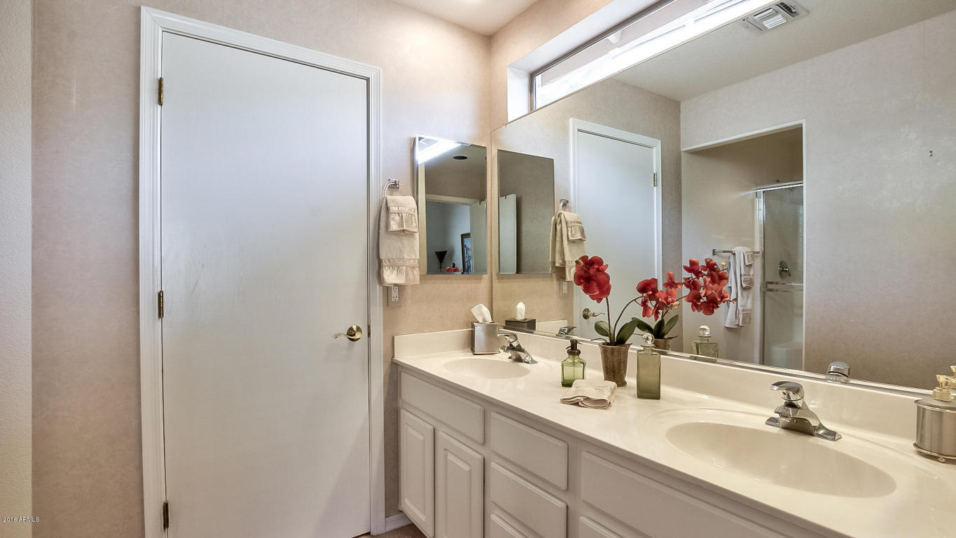 4274 E Chestnut Ln, Gilbert, AZ 85298 photo 18