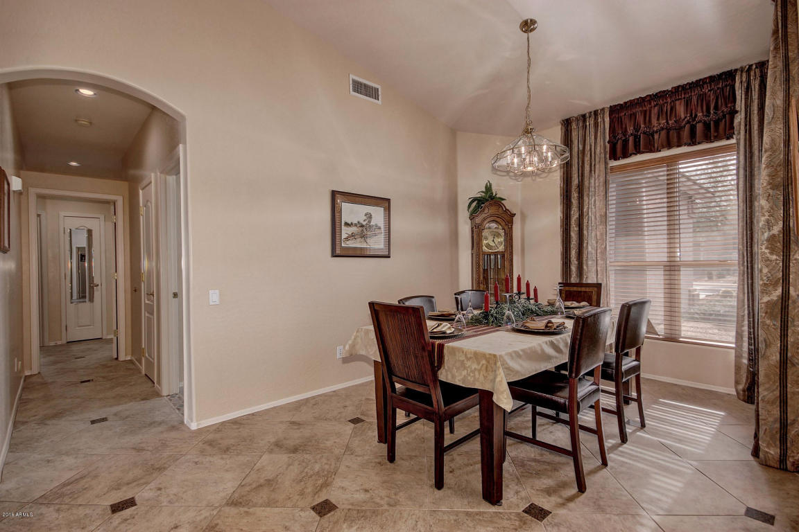 9524 E Knoll Cir, Mesa, AZ 85207 photo 11