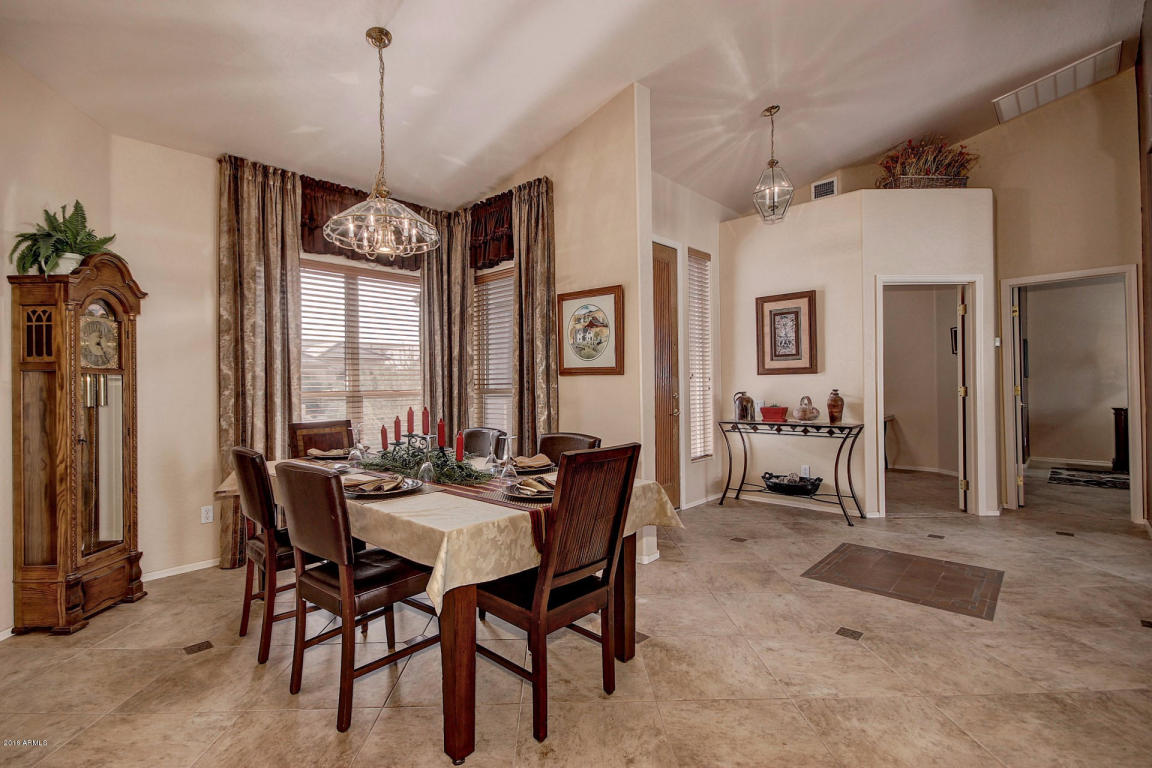 9524 E Knoll Cir, Mesa, AZ 85207 photo 12