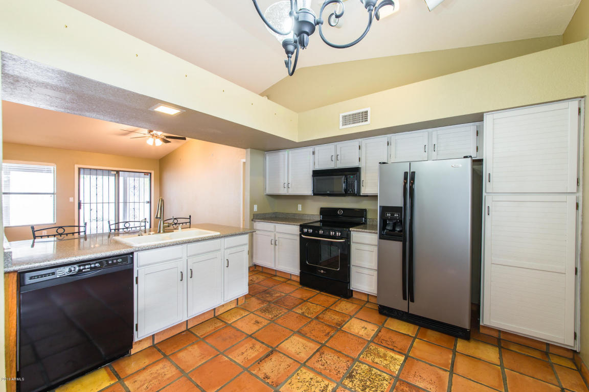 1302 E Wescott Dr, Phoenix, AZ 85024 photo 7