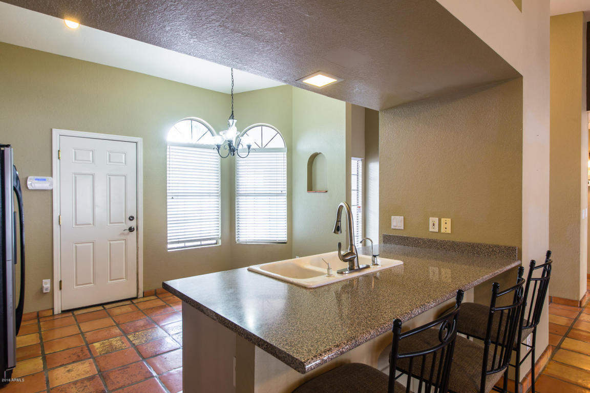 1302 E Wescott Dr, Phoenix, AZ 85024 photo 6
