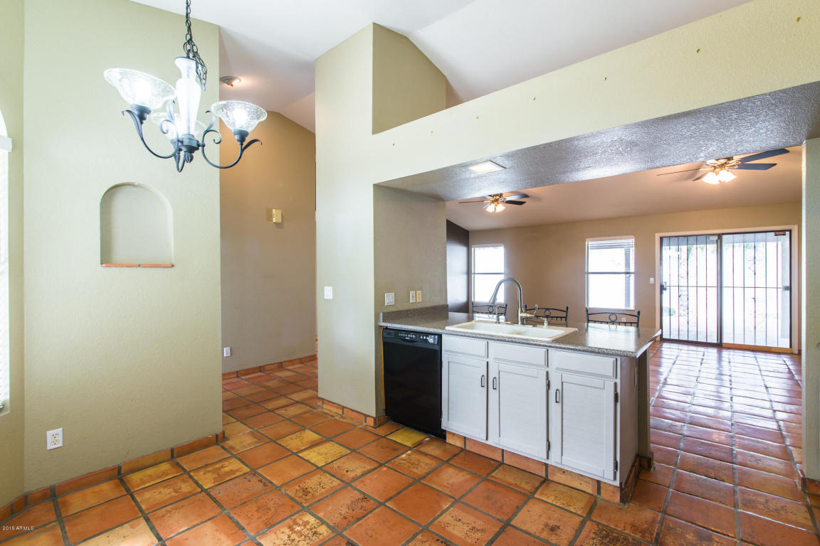 1302 E Wescott Dr, Phoenix, AZ 85024 photo 8