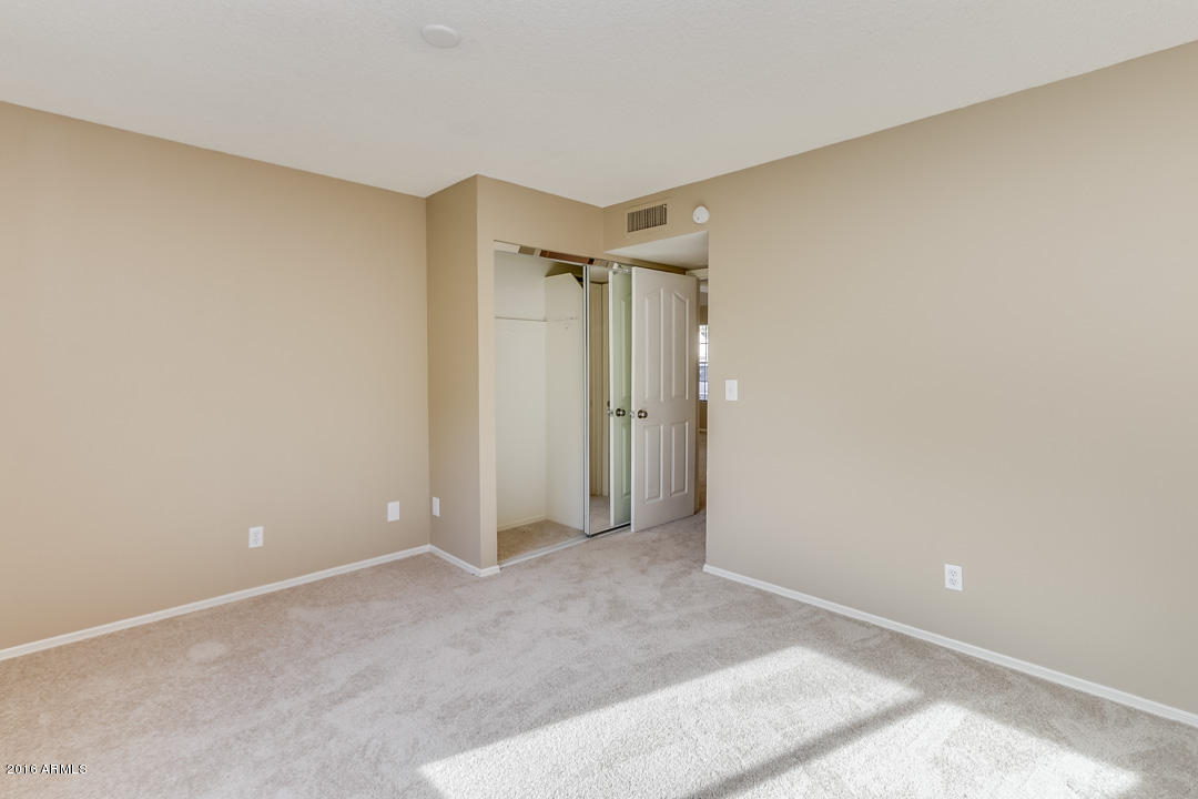 1001 E Oraibi Dr, Phoenix, AZ 85024 photo 8
