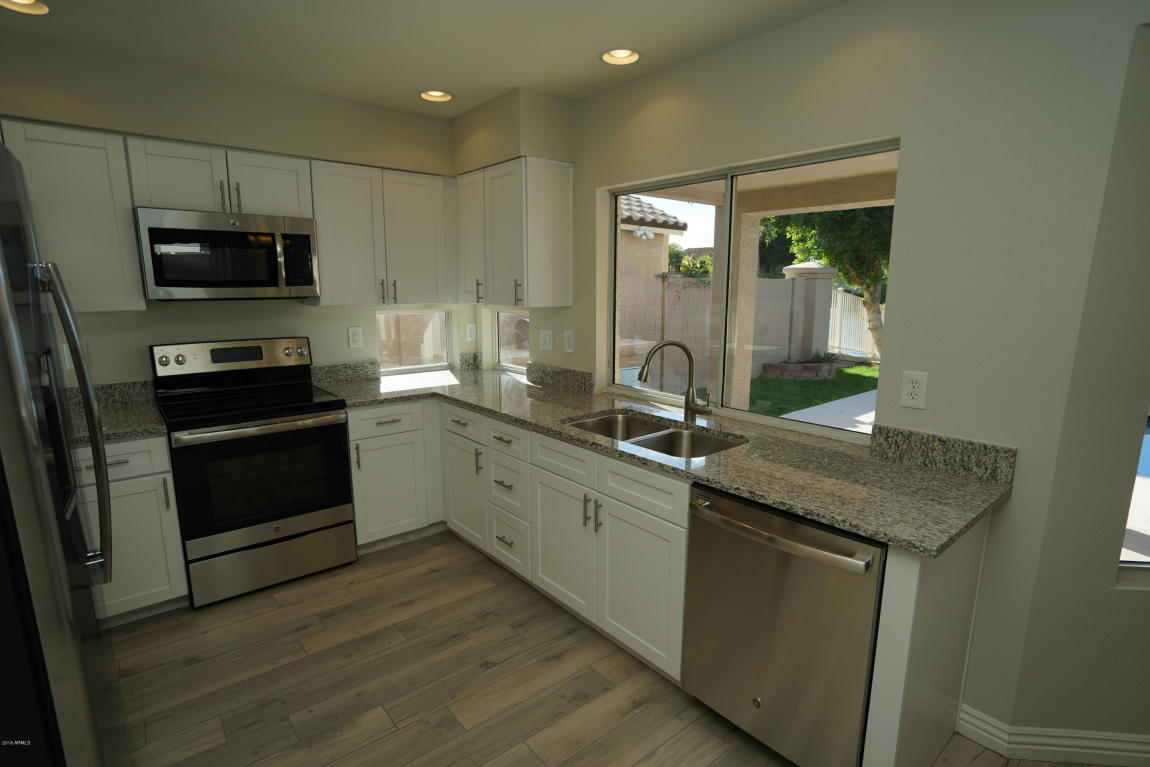 1348 N Palmsprings Dr, Gilbert, AZ 85234 photo 9