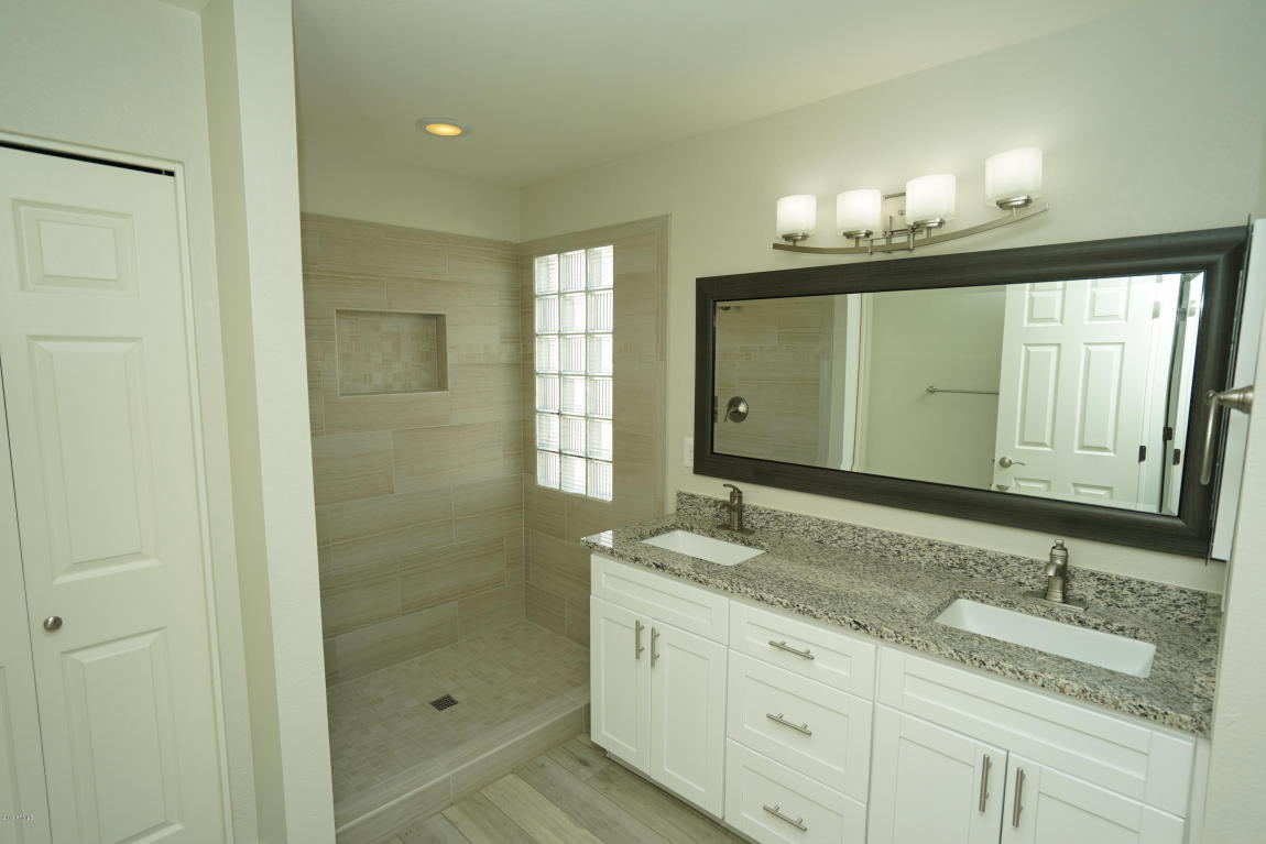 1348 N Palmsprings Dr, Gilbert, AZ 85234 photo 21