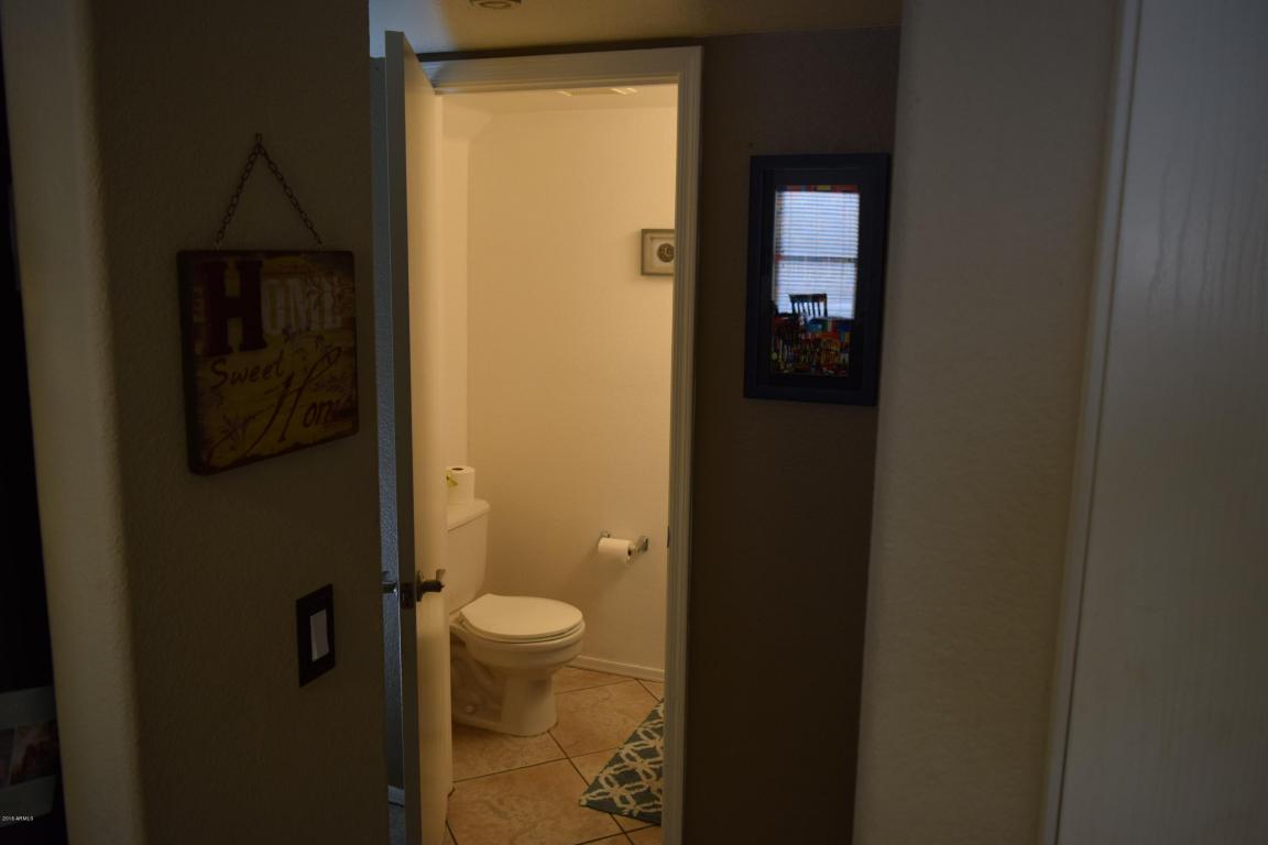 3927 E Morrow Dr, Phoenix, AZ 85050 photo 10