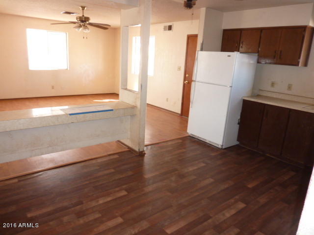 121 S Main Dr, Apache Junction, AZ 85120 photo 9