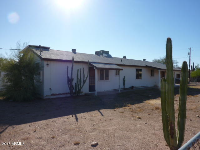 121 S Main Dr, Apache Junction, AZ 85120 photo 2