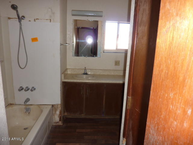 121 S Main Dr, Apache Junction, AZ 85120 photo 15
