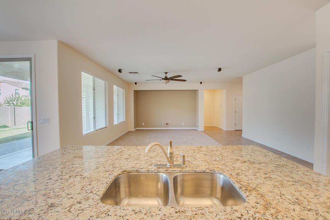 2514 E Donato Dr, Gilbert, AZ 85298 photo 14