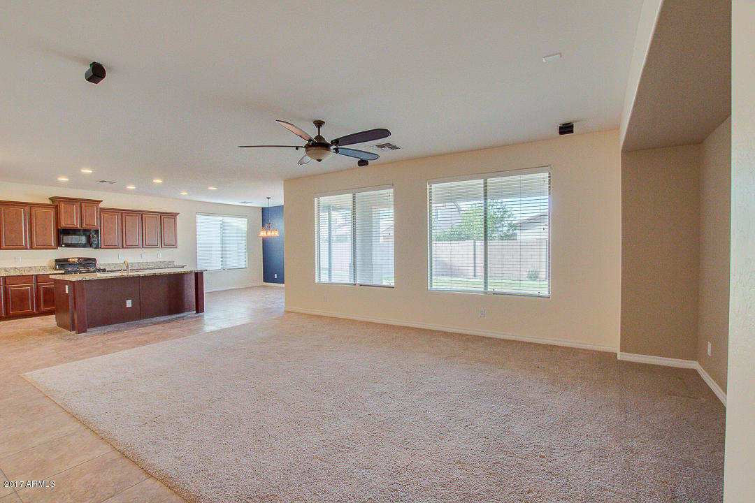 2514 E Donato Dr, Gilbert, AZ 85298 photo 3
