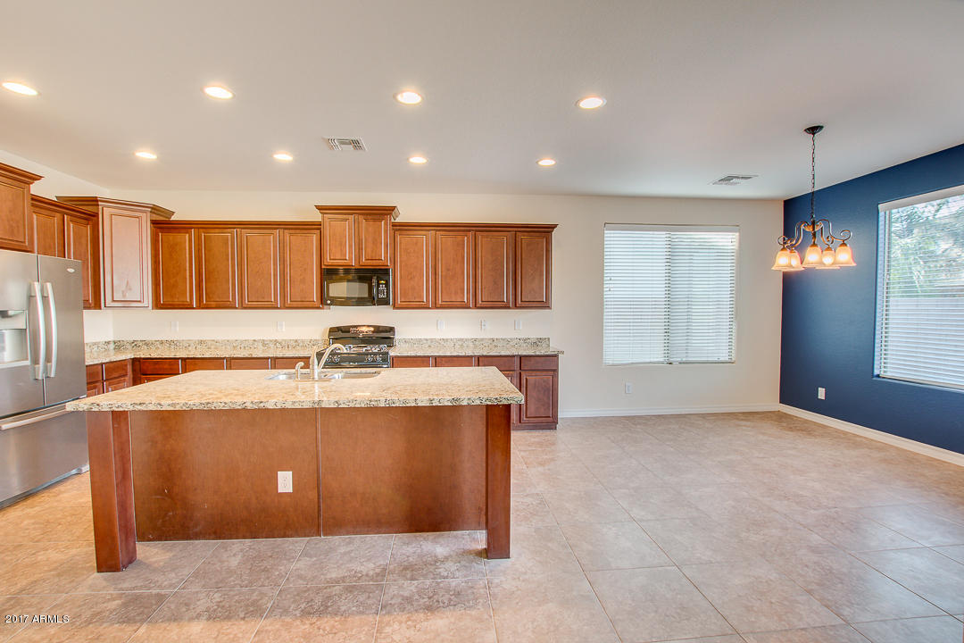 2514 E Donato Dr, Gilbert, AZ 85298 photo 7