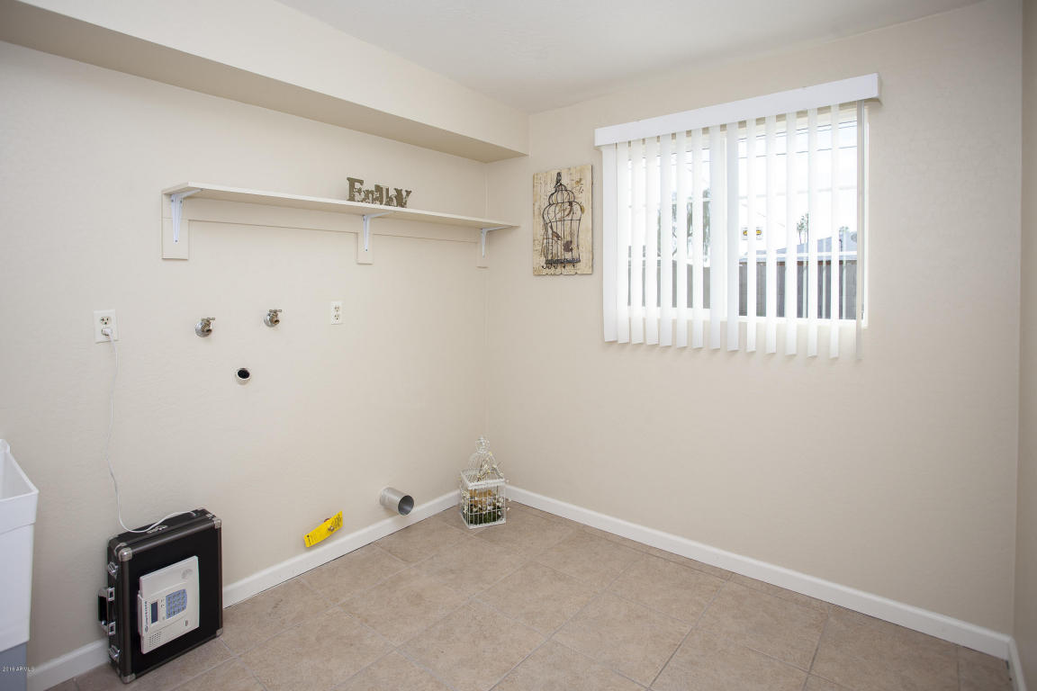 3729 W Rovey Ave, Phoenix, AZ 85019 photo 8