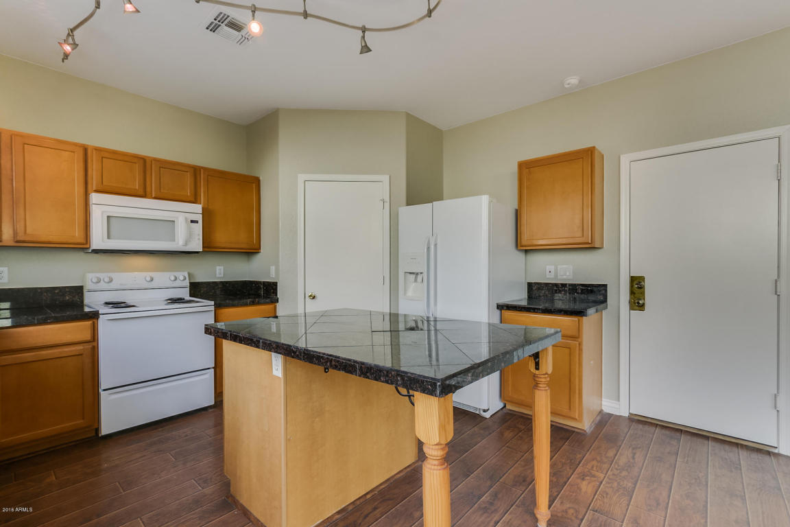 1014 E Bowker St, Phoenix, AZ 85040 photo 3
