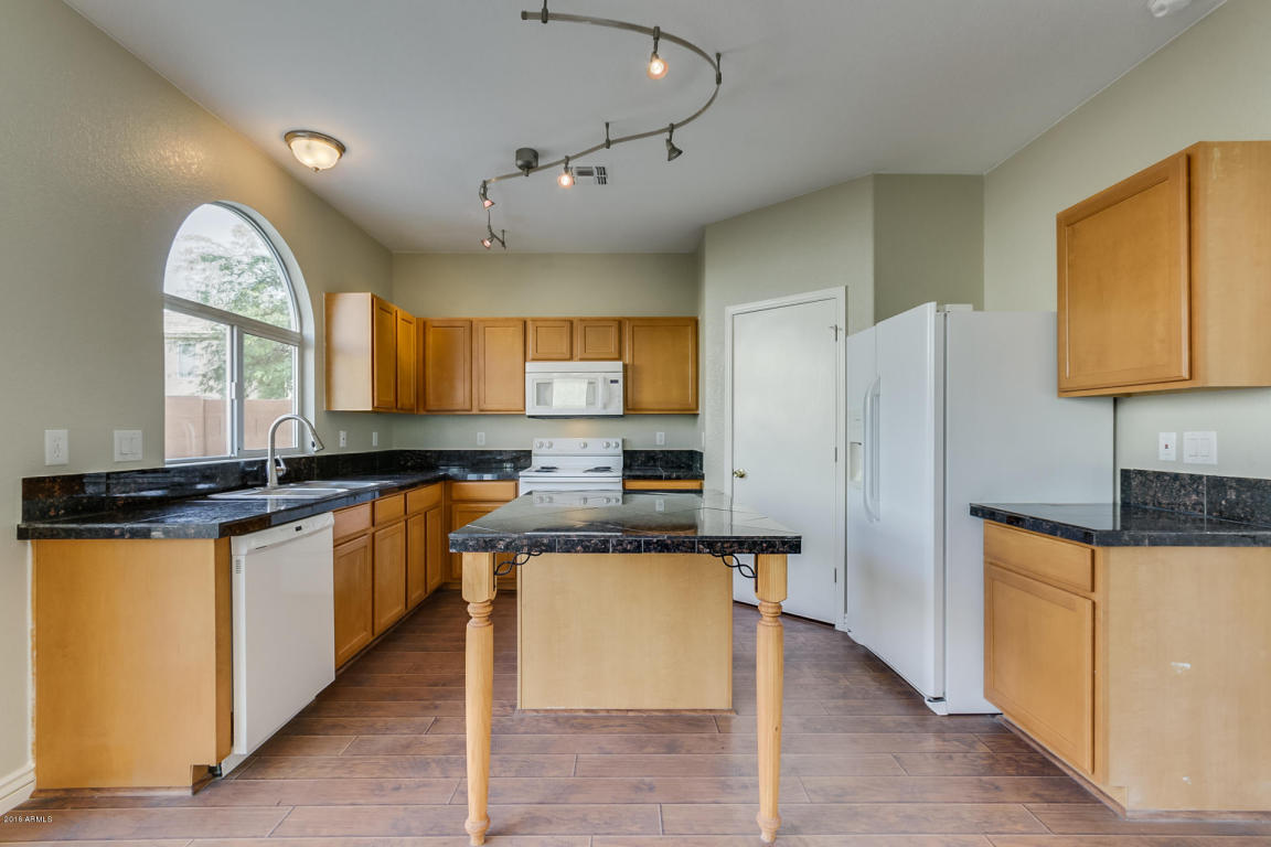1014 E Bowker St, Phoenix, AZ 85040 photo 2