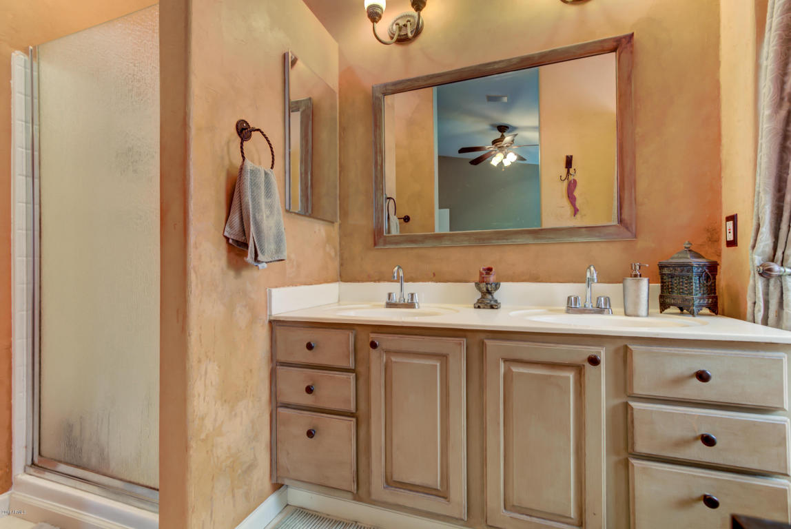 2194 E Saratoga St, Gilbert, AZ 85296 photo 32
