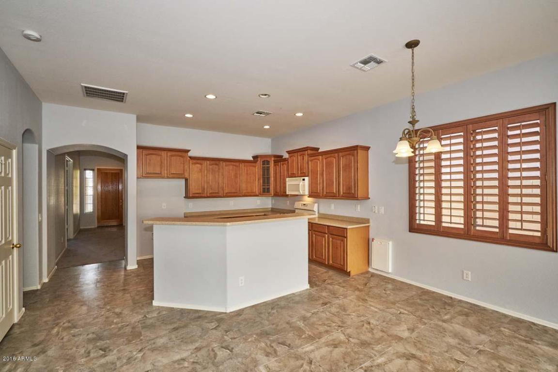 10657 E Kiva Ave, Mesa, AZ 85209 photo 13