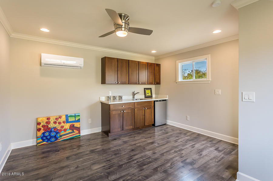 1513 Earll Dr, Phoenix, AZ 85014 photo 30