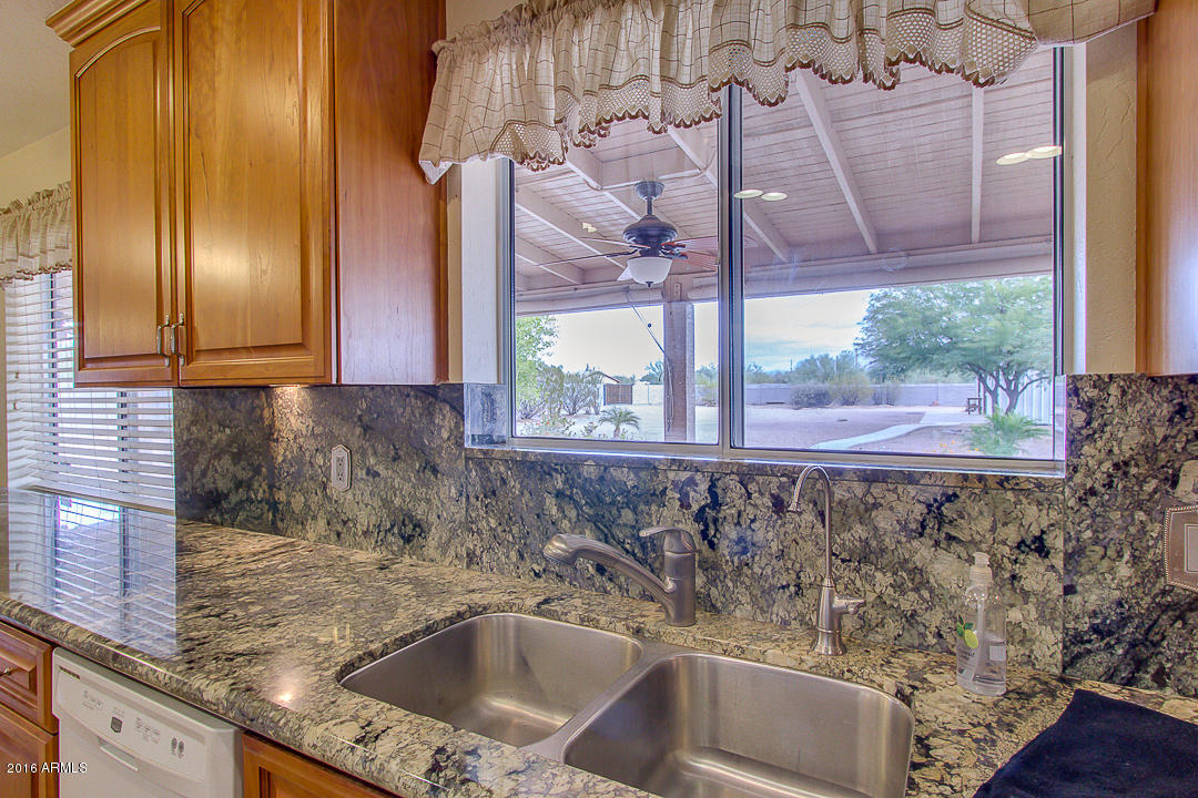 545 N 100th Pl, Mesa, AZ 85207 photo 10