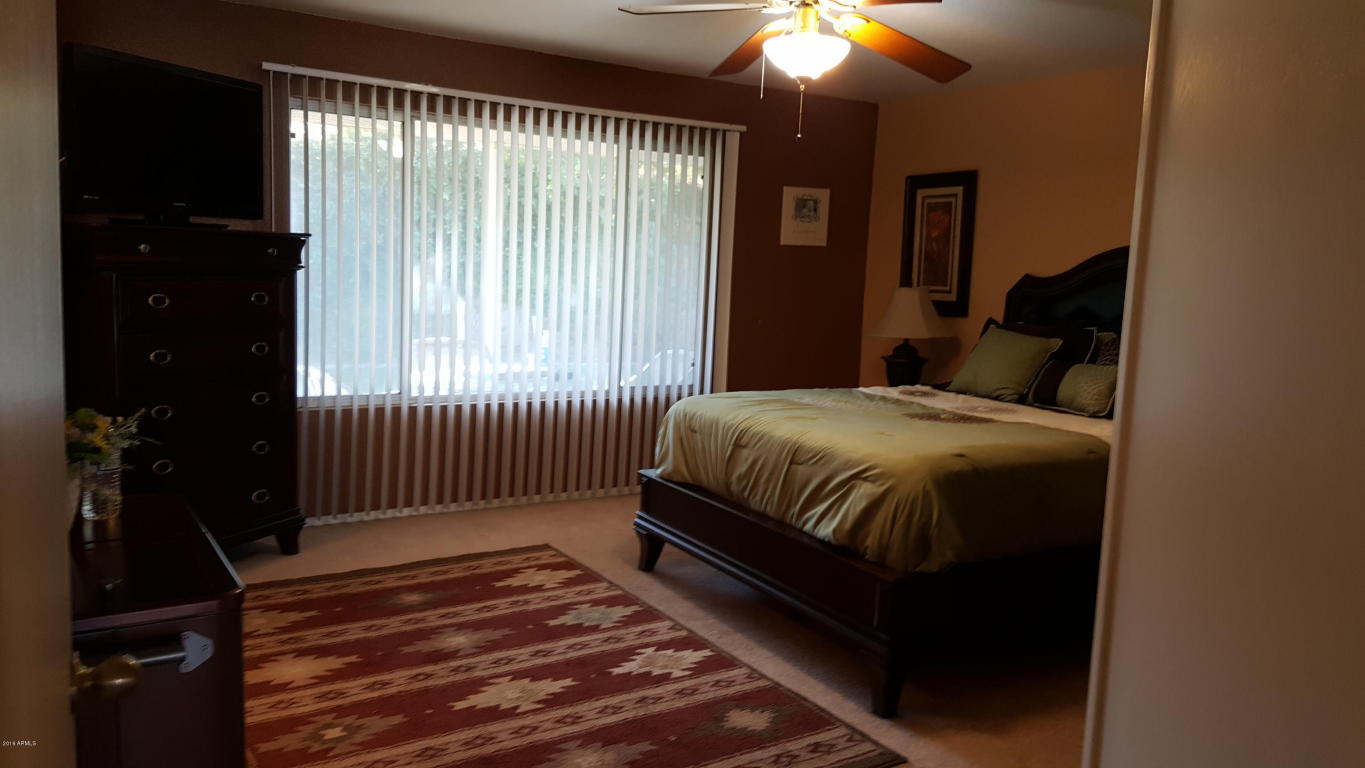 1843 E Apollo Rd, Phoenix, AZ 85042 photo 9