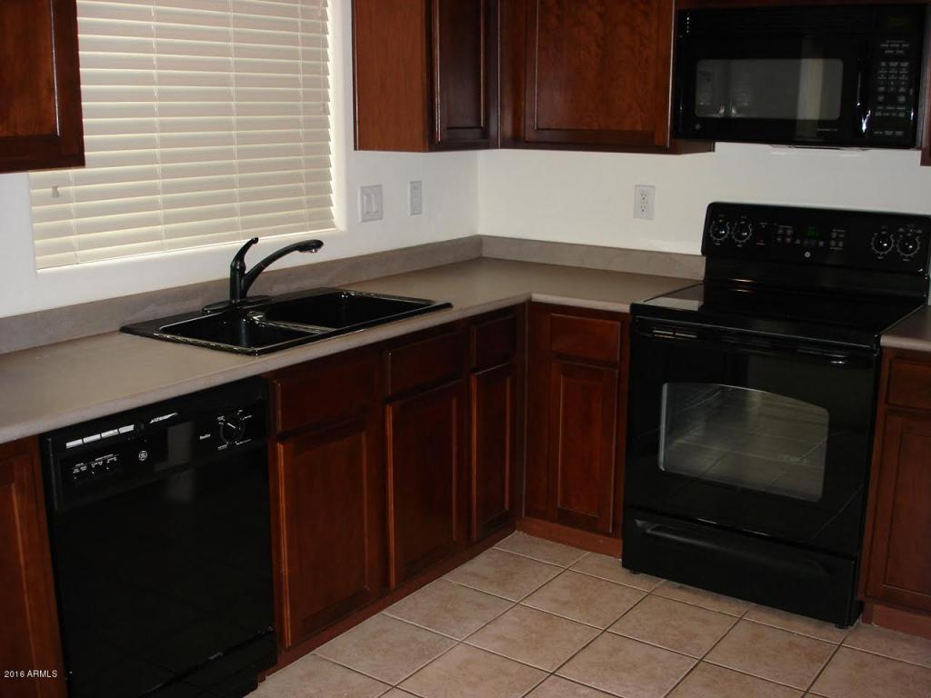 4637 E Laurel Ave, Gilbert, AZ 85234 photo 2