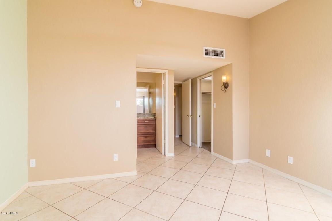 2841 E Montecito Ave, Phoenix, AZ 85016 photo 8