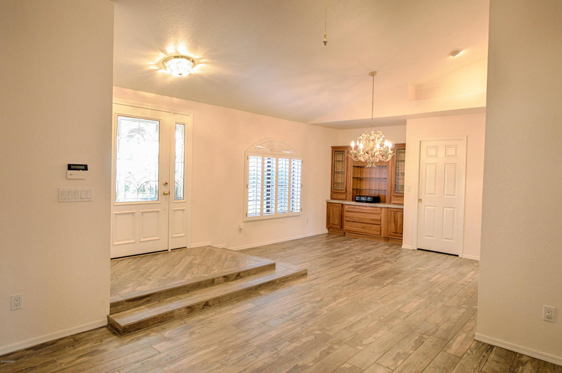 601 E Paradise Ln, Phoenix, AZ 85022 photo 11