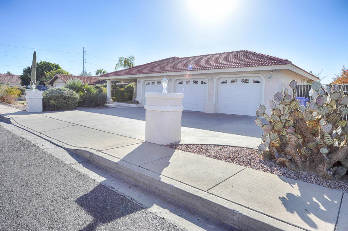 601 E Paradise Ln, Phoenix, AZ 85022 photo 2
