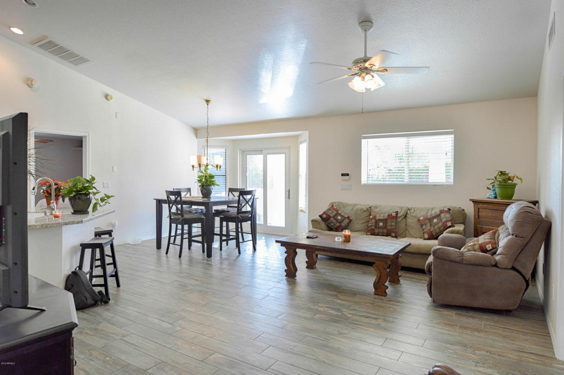 601 E Paradise Ln, Phoenix, AZ 85022 photo 17