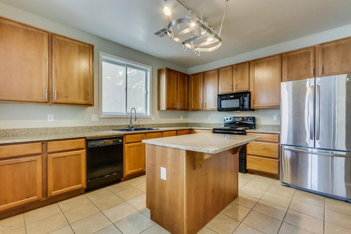 3892 E Gideon Way, Gilbert, AZ 85296 photo 2