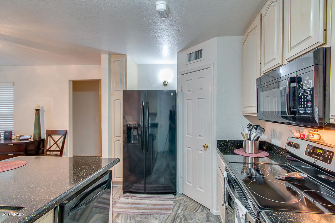 213 E Hartford Ave, Phoenix, AZ 85022 photo 12