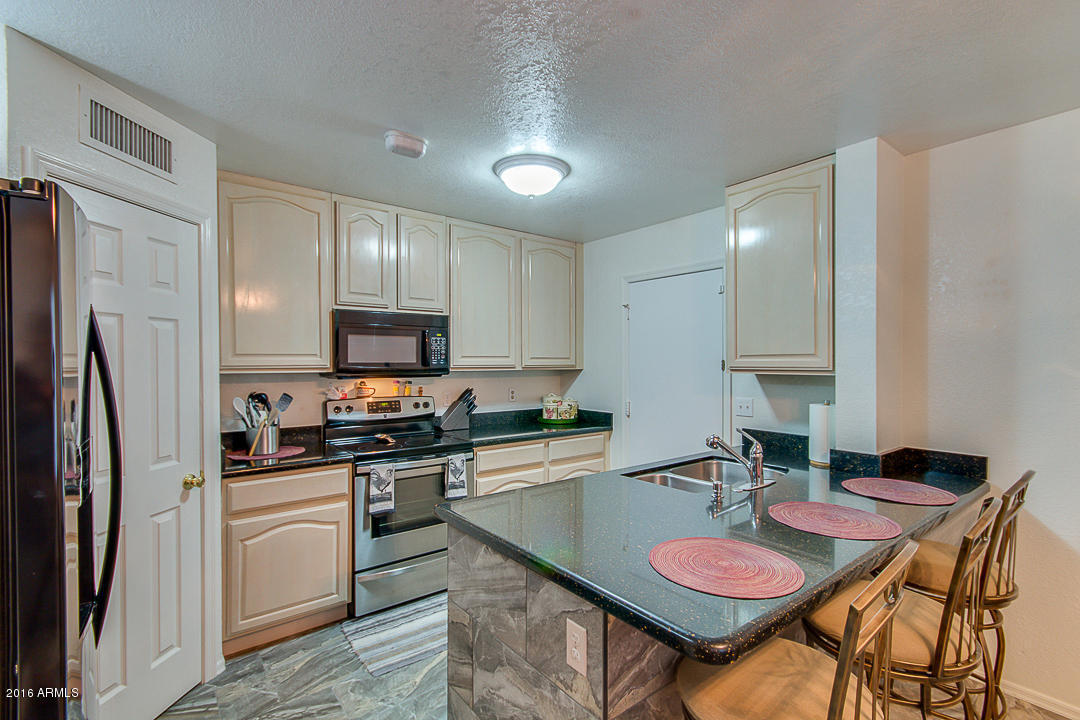 213 E Hartford Ave, Phoenix, AZ 85022 photo 9